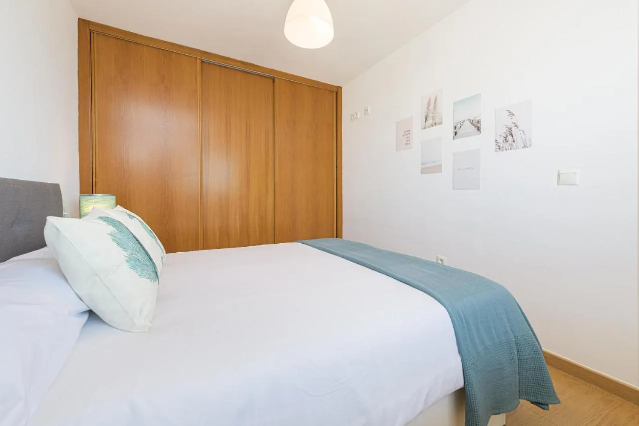 Wintowinrentals Amazing Front Sea View & Relax Torre de Benagalbon Lägenhet