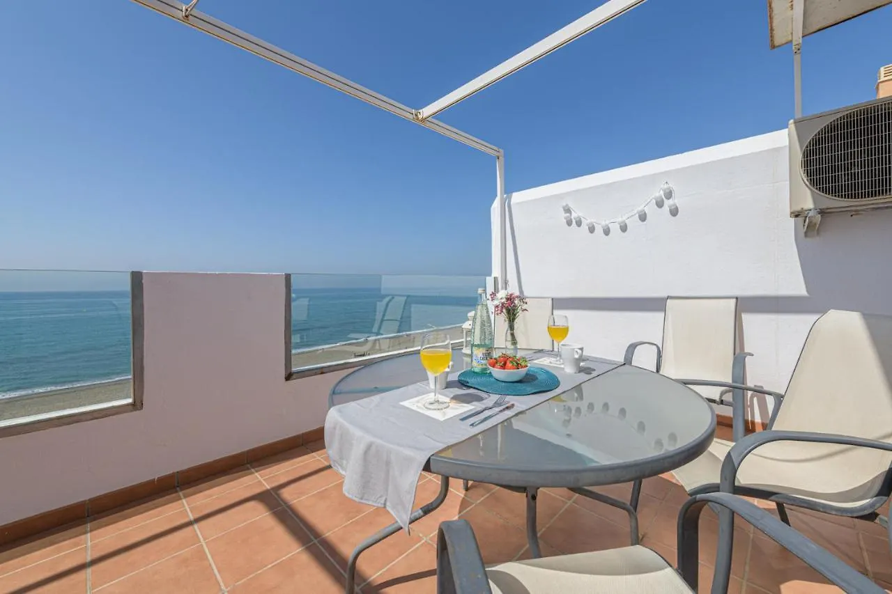 Wintowinrentals Amazing Front Sea View & Relax Torre de Benagalbon Lägenhet